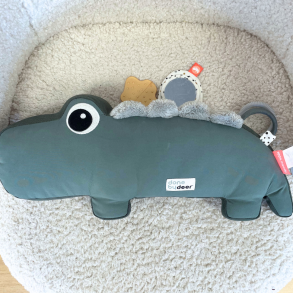 Aktivitetslegetj Done by Deer