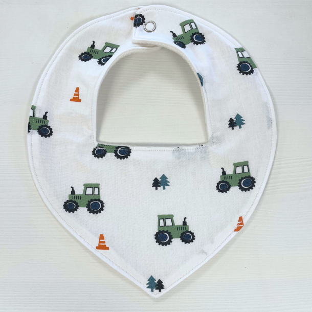 Hagesm�k savlesm�k vi med traktor
