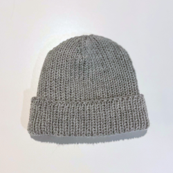 Beanie str. 6-12 mdr 